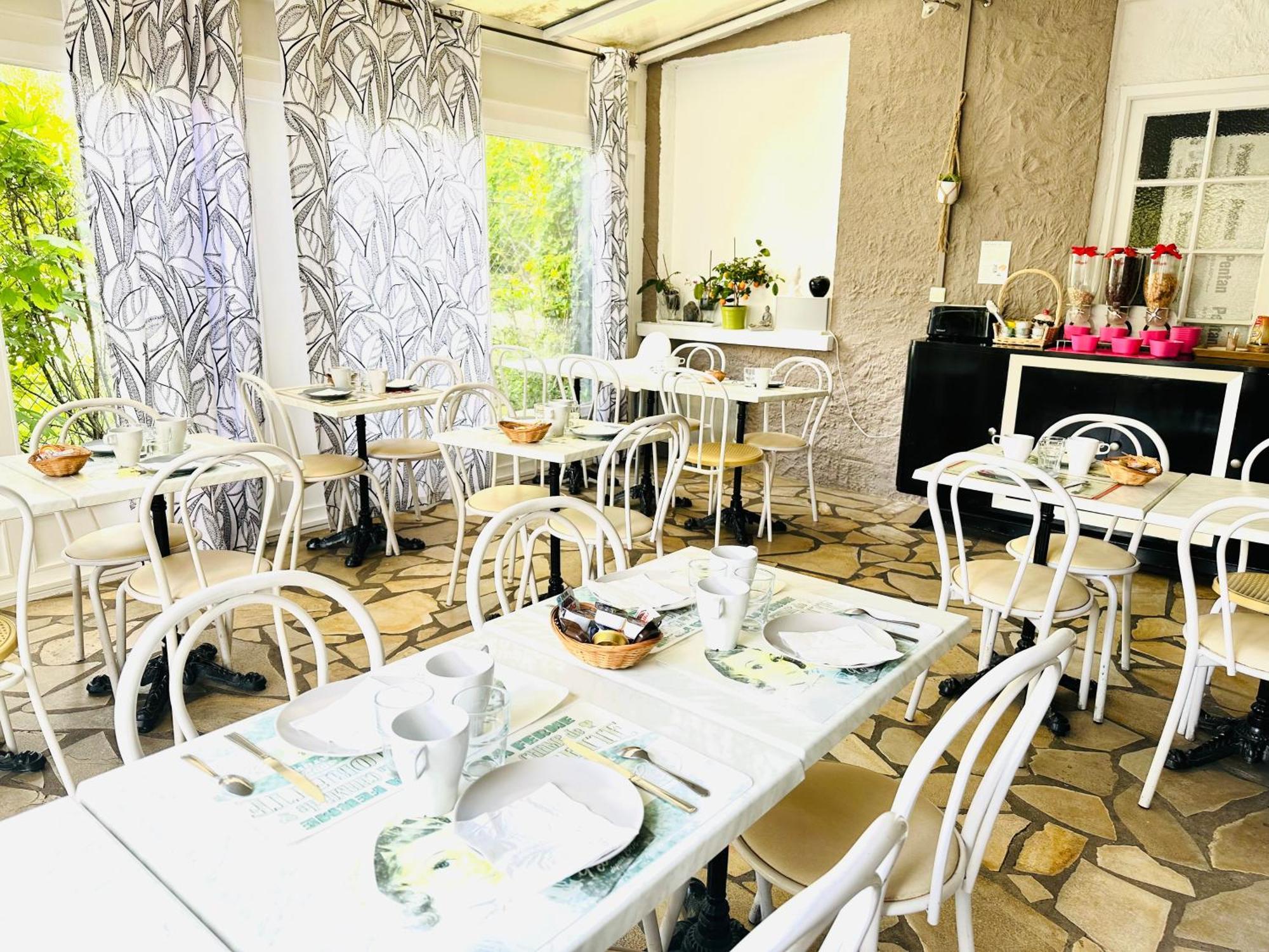 Hotel Italia تور المظهر الخارجي الصورة
