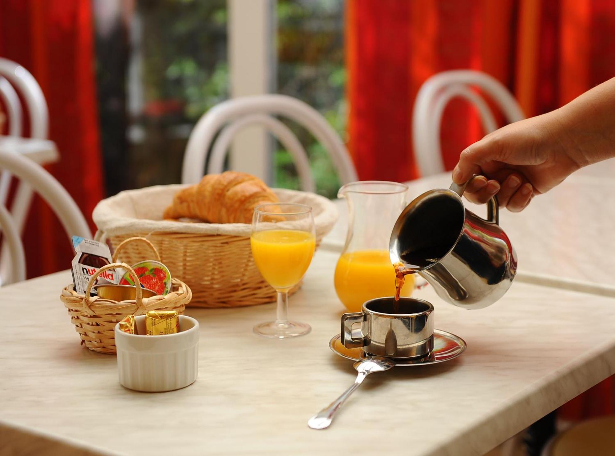 Hotel Italia تور المظهر الخارجي الصورة