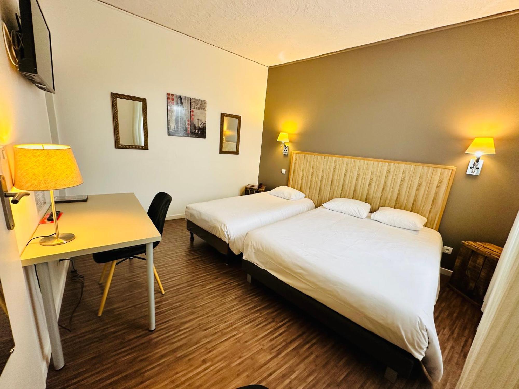 Hotel Italia تور المظهر الخارجي الصورة