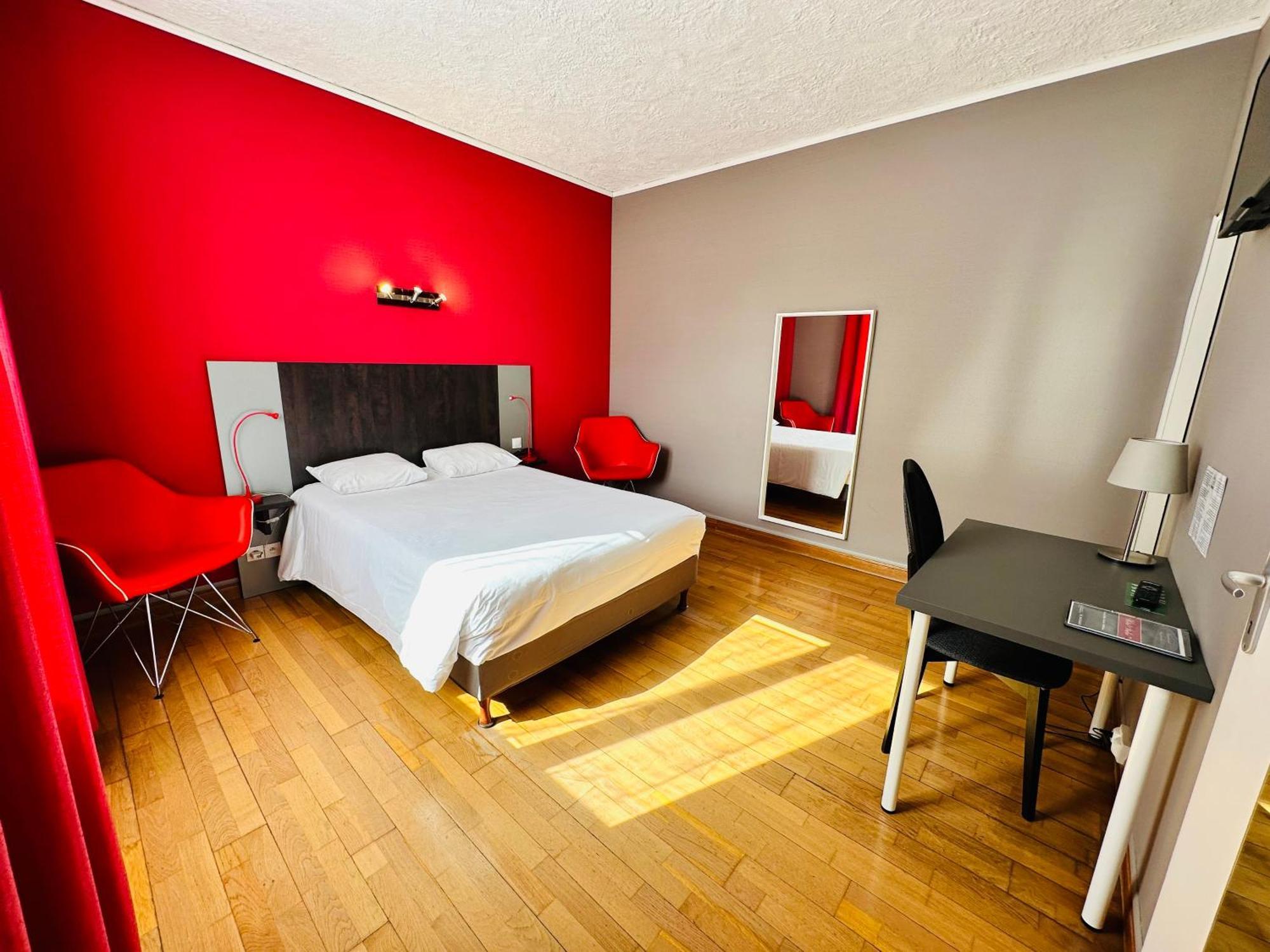 Hotel Italia تور المظهر الخارجي الصورة